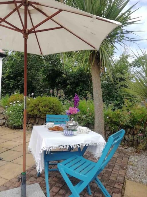 דירות Saint Erth The Flower House, Idyllic Cornish Retreat. מראה חיצוני תמונה